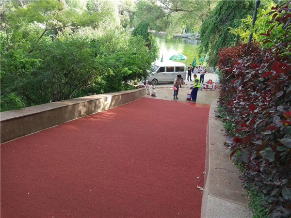 镇江彩色路面施工
